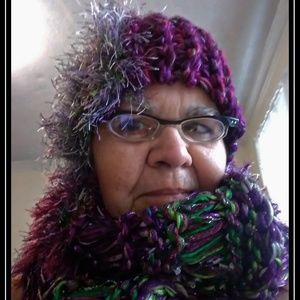 original handknitted scarf and hat #4